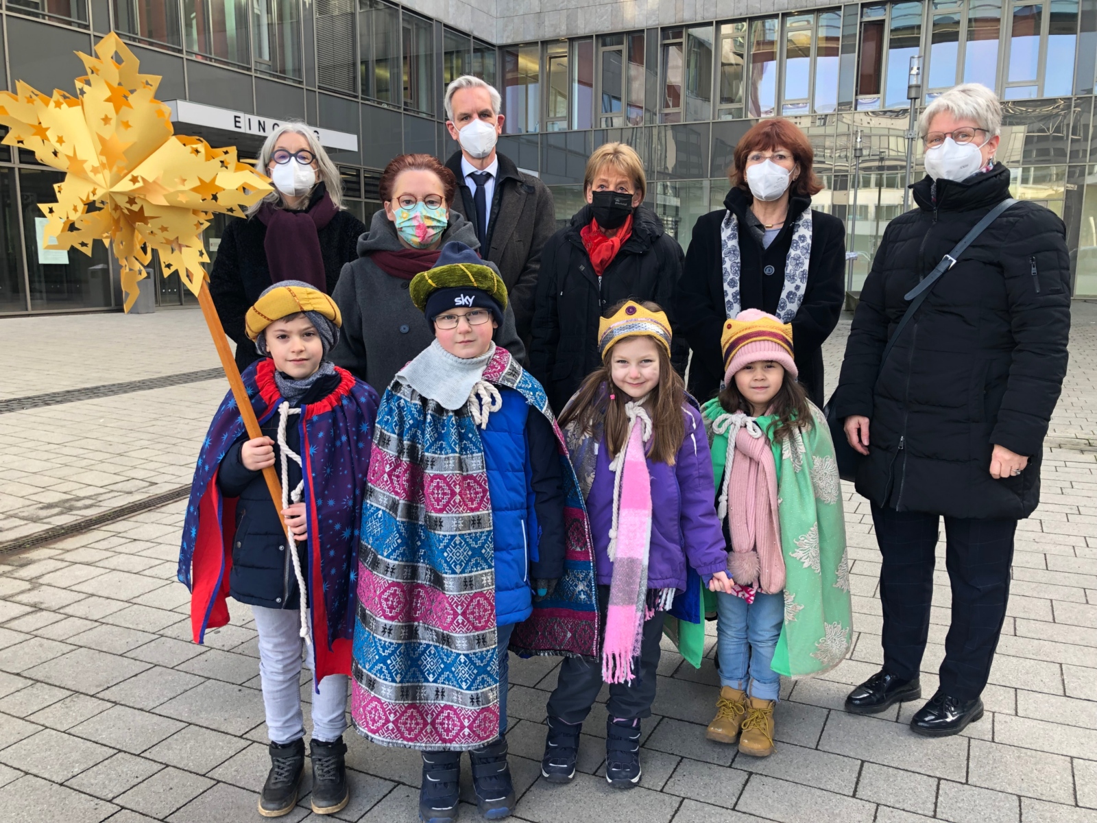 Sternsingergruppe der KiTa St. Apollinaris am Landgericht