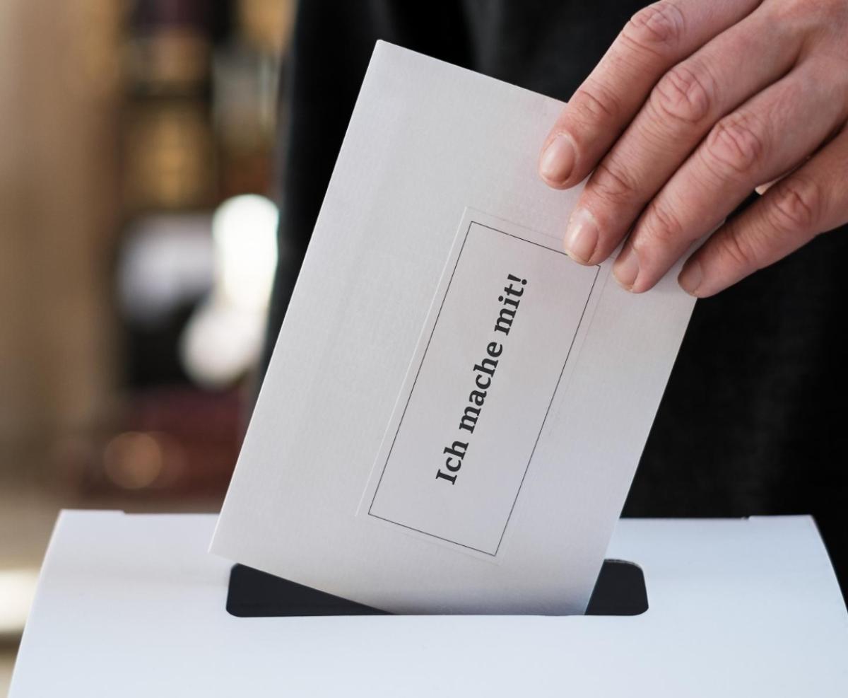 Wahlurne_Markus_Weinlaender_pfarrbriefservice