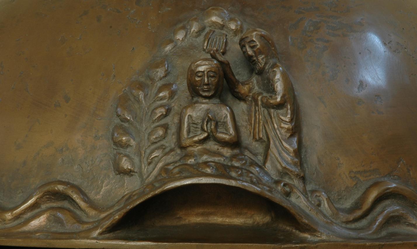 Taufbecken St. Antonius: Detail Taufe Jesu