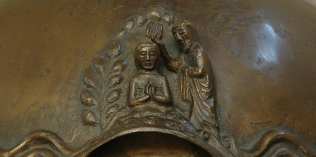 Taufbecken St. Antonius: Detail Taufe Jesu