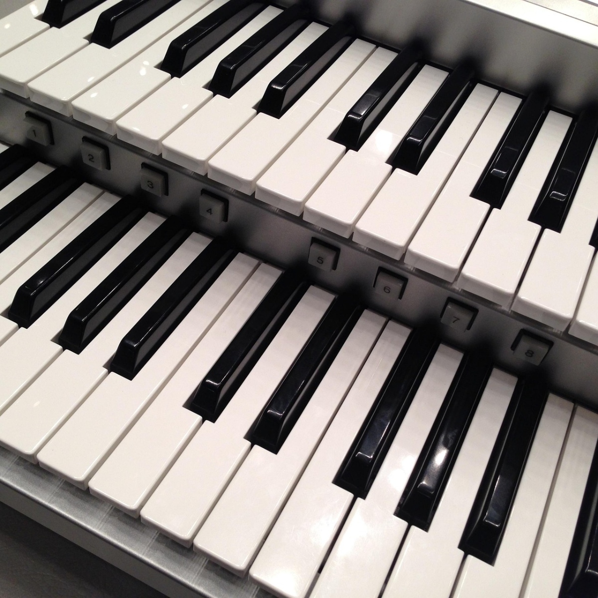instrument-366523_1280
