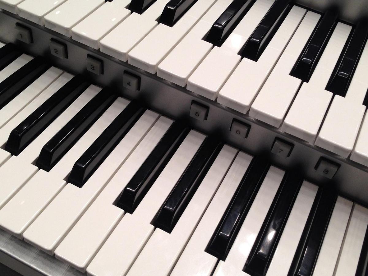 instrument-366523_1280