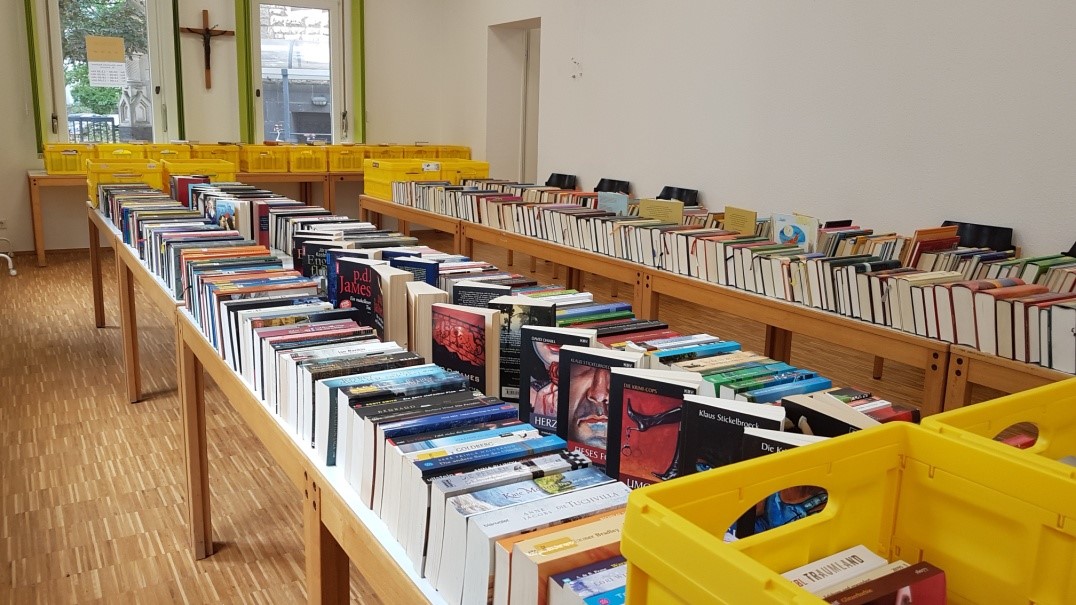 Bücherflohmarkt