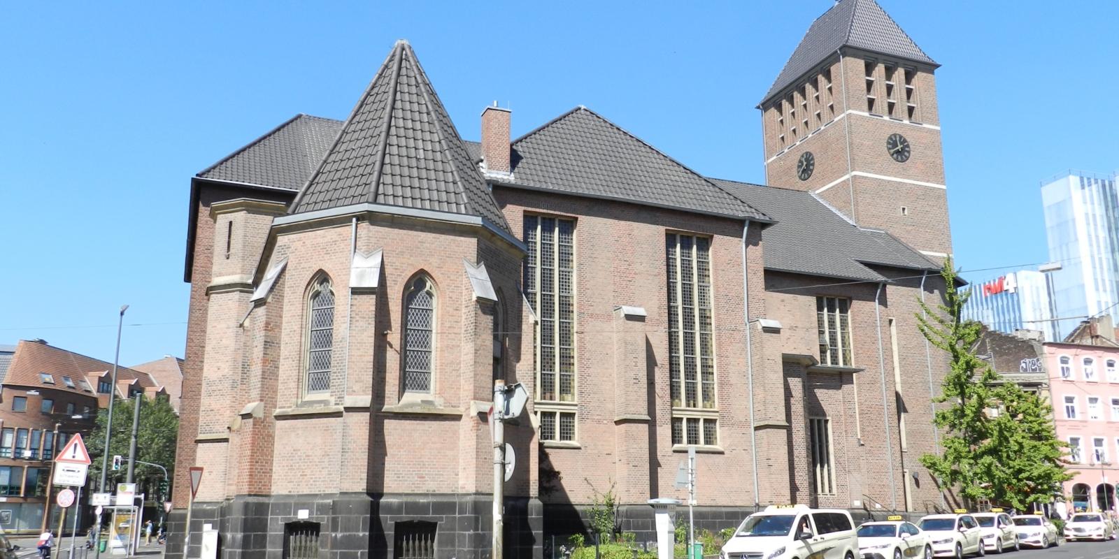 St. Martin: Kirche von Osten